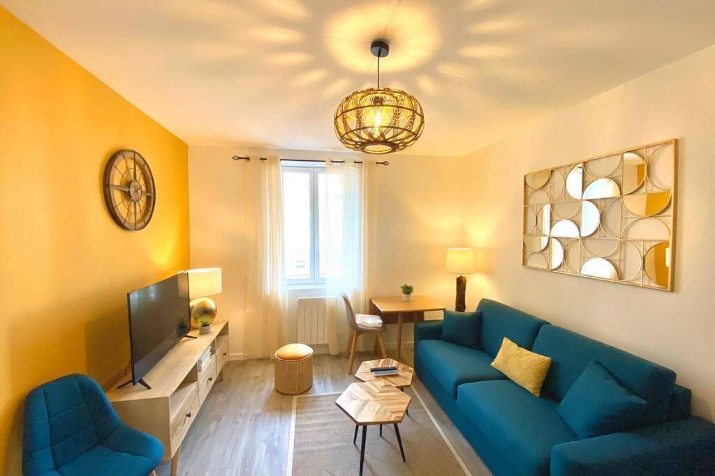 Residence Le Terminus 5 Анмас Екстериор снимка